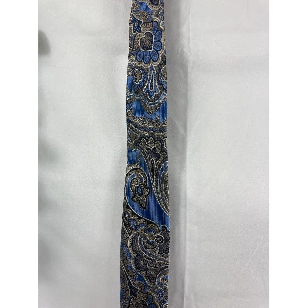 NWT Nordstrom Mens Shop silk paisley tie